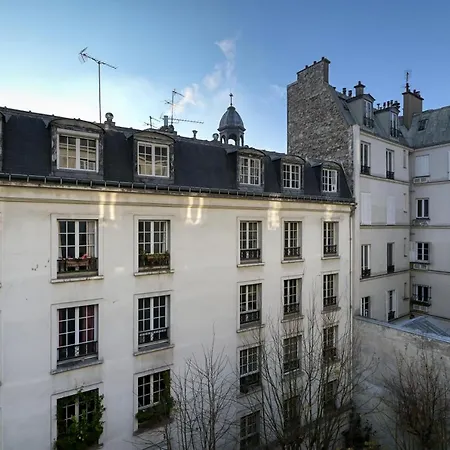 Perfect Parisian Lemarais For You! *